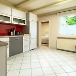 Seenaehe Velden * فيلدين ام ورثرسي